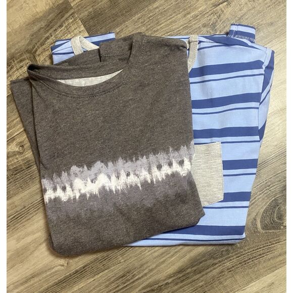 Lot - NWT Boys T shirts, set of 2, size 14 - Picture 1 of 5